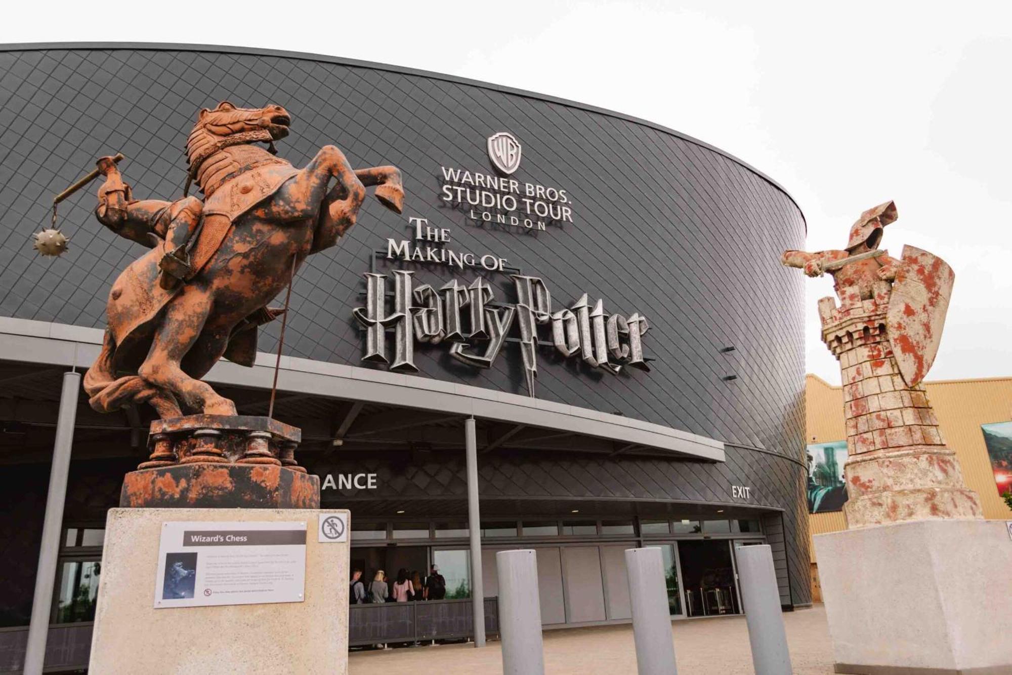 Ensuite Master Bedroom, Private Bathroom, Inside Family Home, Walking Distance To Harry Potter Watford  Zewnętrze zdjęcie